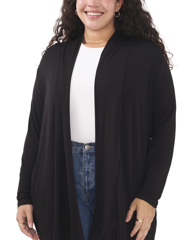 Front of a model wearing a size 1X Elodie Open Front Cardigan in RICH BLACK by Vince Camuto. | dia_product_style_image_id:261952